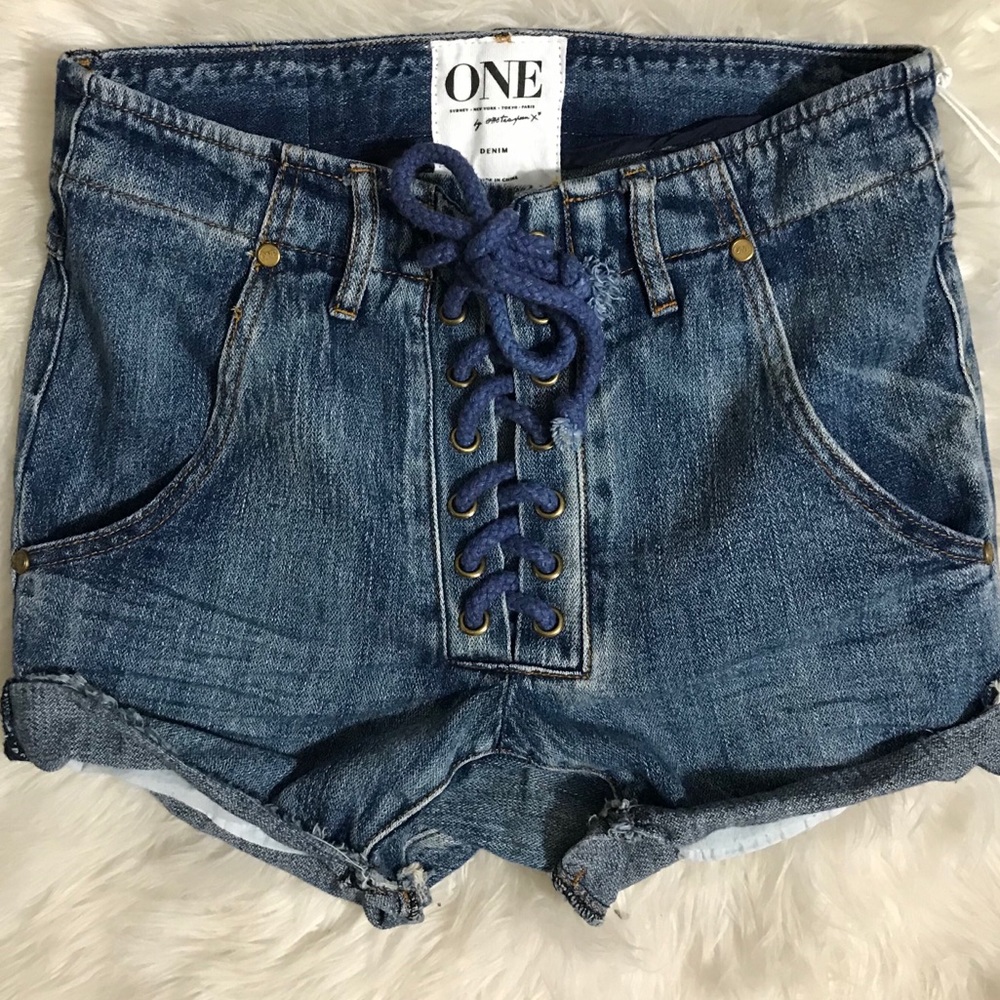 One teaspoon shorts